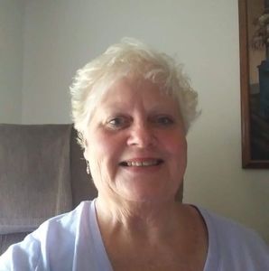 Meet your Posher, Lorna